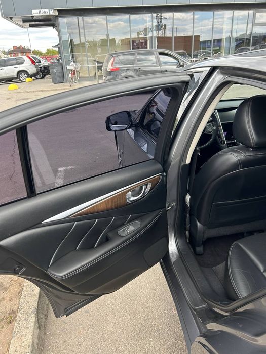 Продам инфинити Q50 2014г