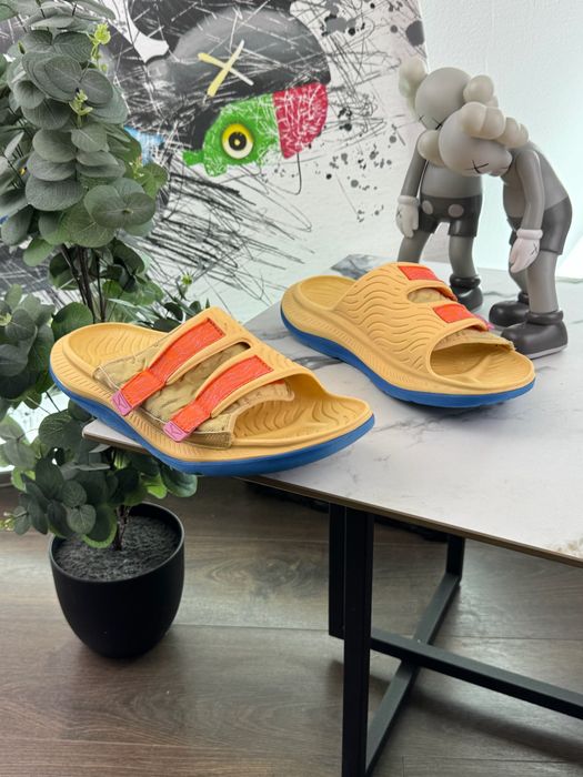 Тапочки шльопки Hoka Ora Luxe 45 розмір Е14631
