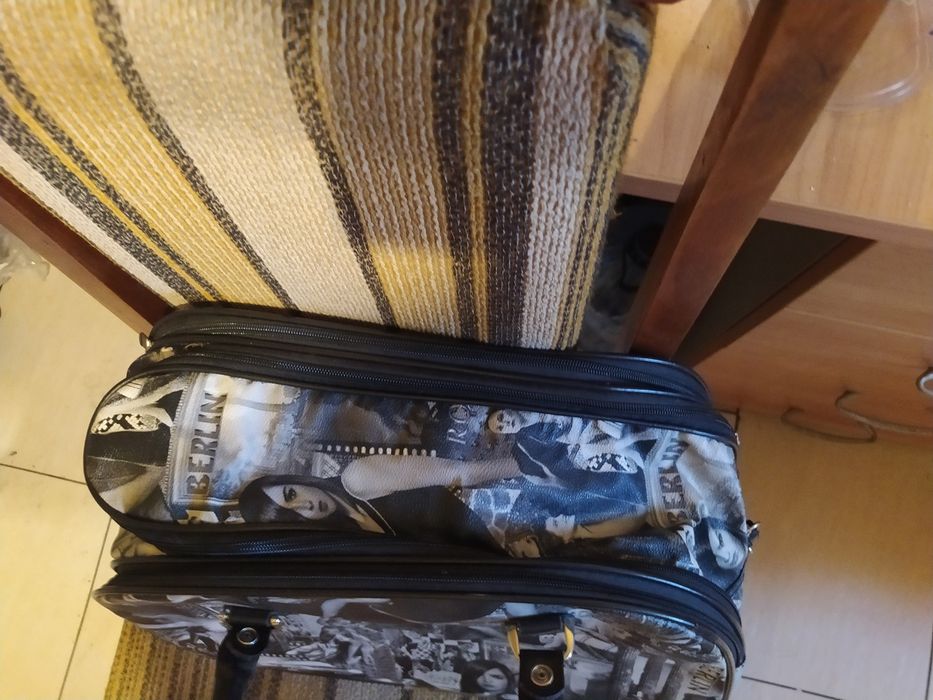 Piękna z nadrukiem duża torebka