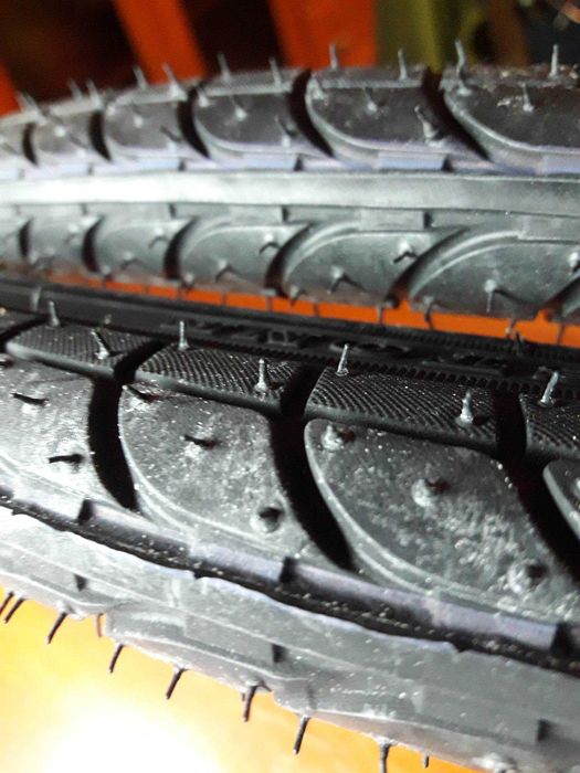 задняя кассета на велосипед, покрышки  28*1.75  Deestone