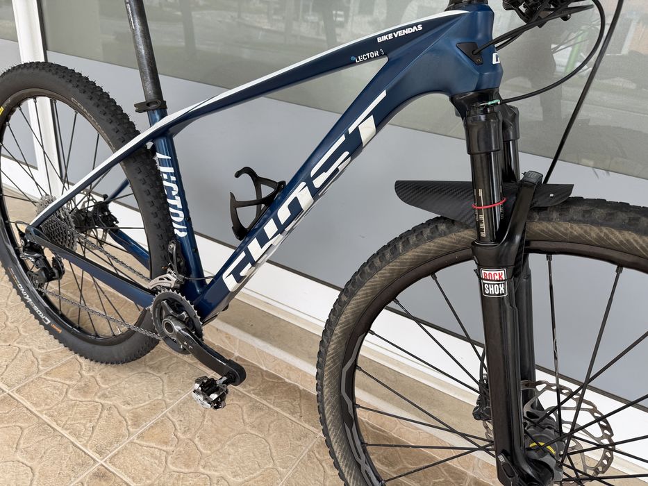 Bicicleta de BTT 29 - Bem equipada