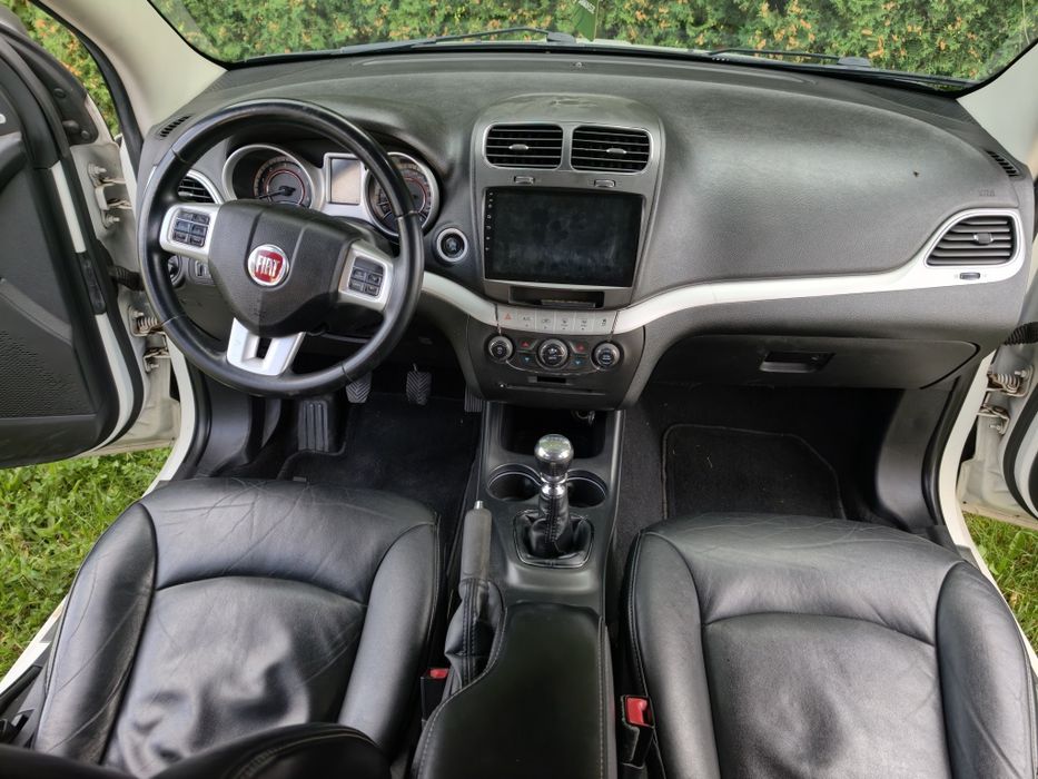 Fiat Freemont 2013 rok 170 KM manual, kamery 360,android, alpine