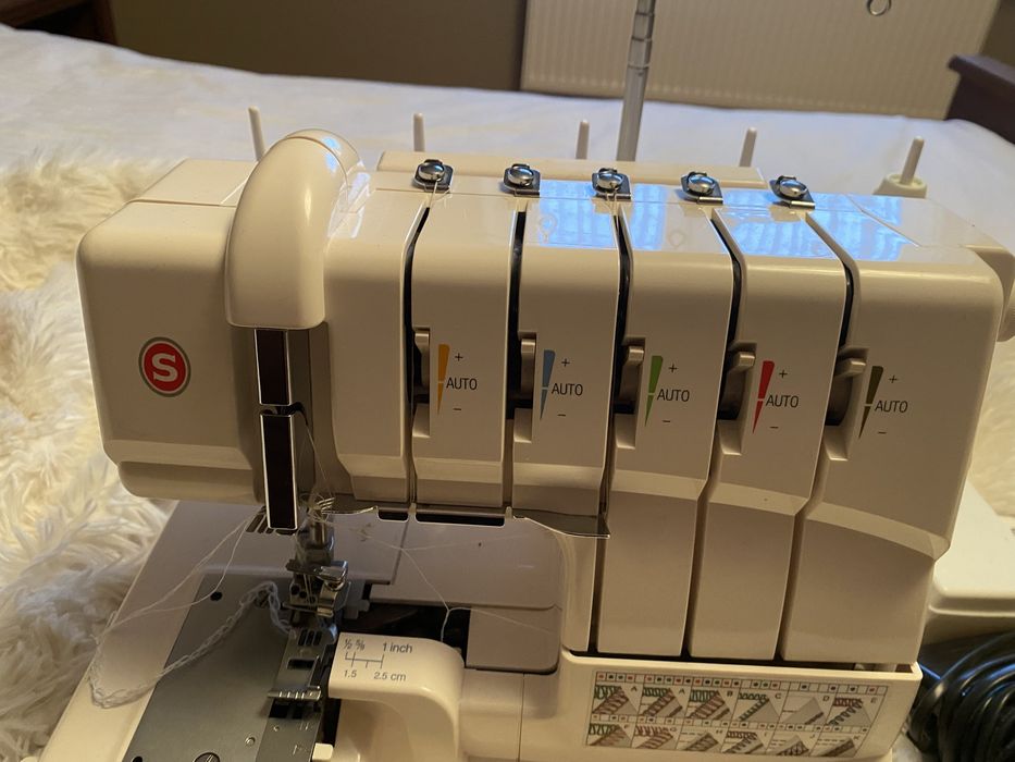 Owerlok Singer 14T968