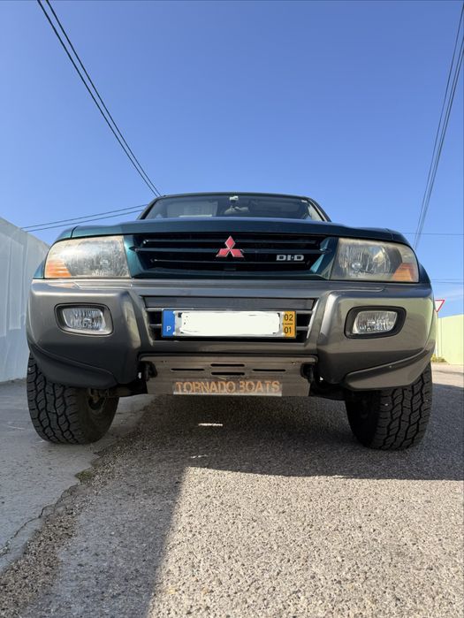 Mitsubishi Pajero 3.2  DID longo