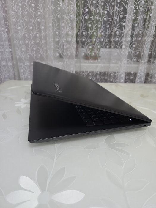 Игровой Lenovo 15.6”/i5-8250/Nvidia MX 150/DDR4:8GB/SSD