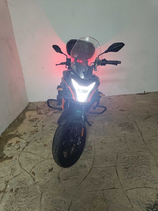 Voge 300 DS 2023 c/ Top Case