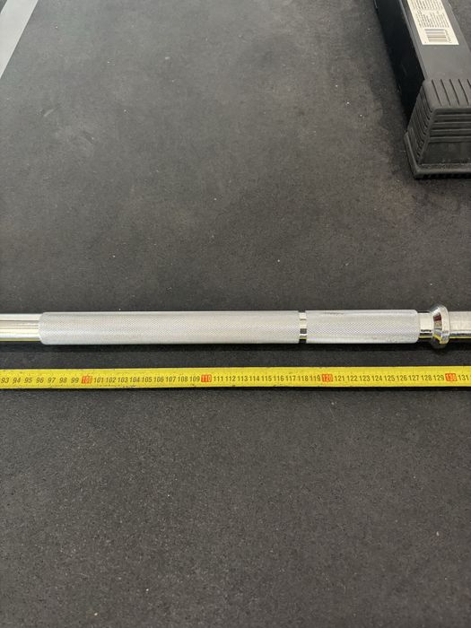 Gryf prosty 155 cm. Otwór - 25 mm.
