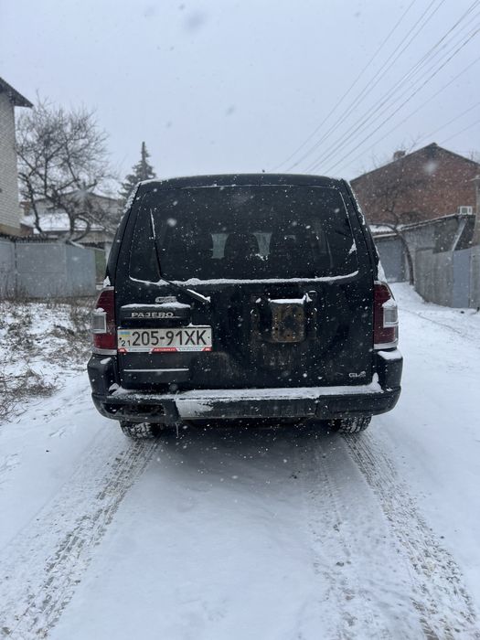 Митсубиси Паджеро 2000 3.5