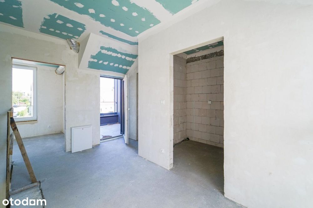 Dwupoziomowy,4-pokojowy apartament z antresolą