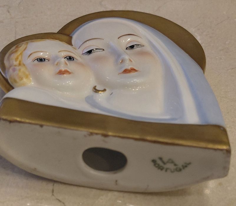 Nossa Senhora e o Menino Vista Alegre