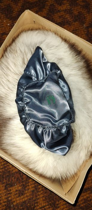 Шапка женская песец и каракуль