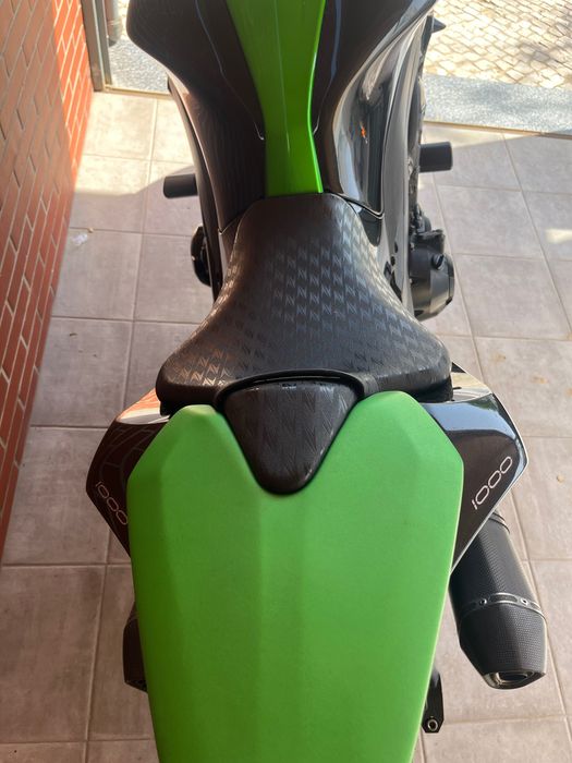 Kawasaki Z1000 R Edition