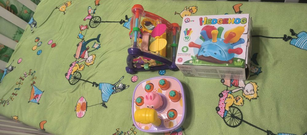 Продам іграшки дитячі