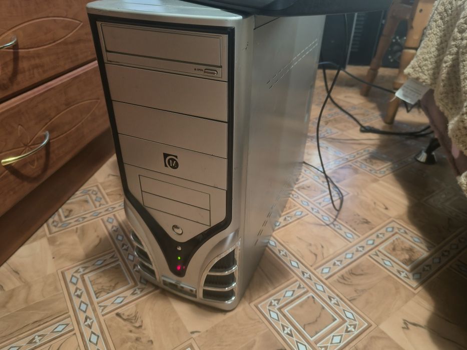 Продам комп'ютер