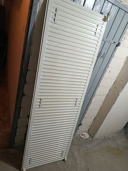 Grzejnik stalowy jedno płytowy 60×180