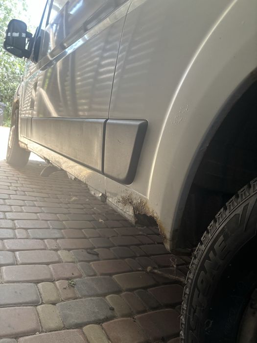 Продам бус  Peugeot