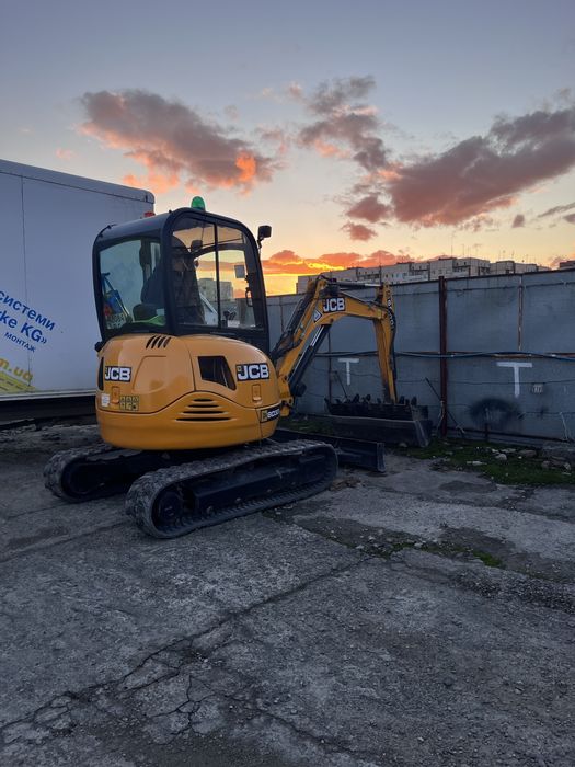 Послуги екскаватора, оренда міні-екскаватора Львів