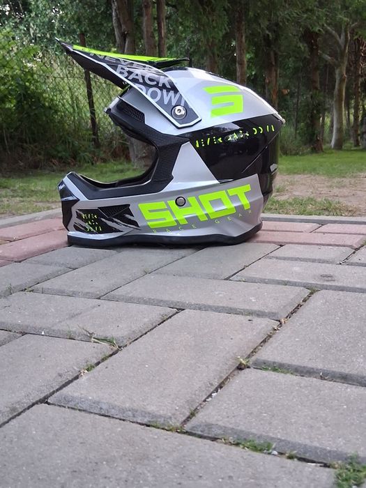 Witam sprzedam kask na cross SHOT