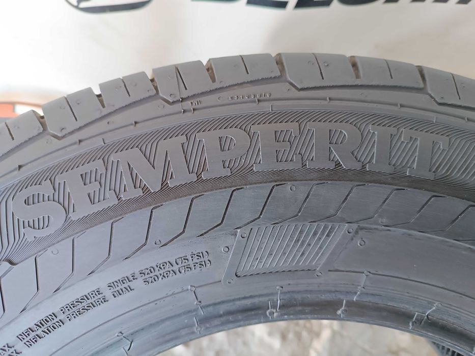 Літні шини 215/70 R15C  Semperit van-life 2