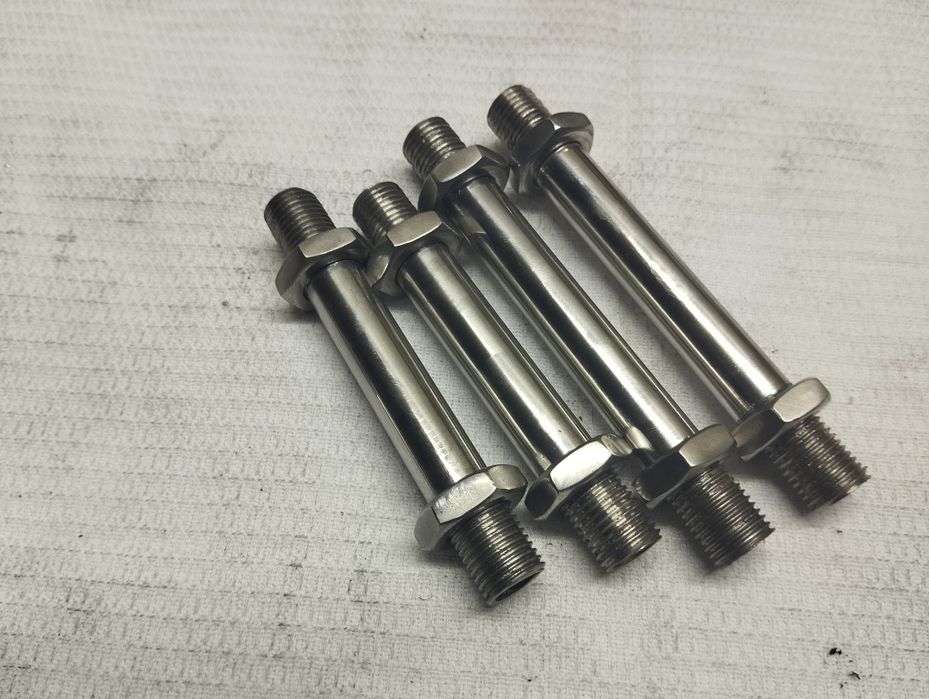 Ява гайки вилки та осі колеса нержавійка