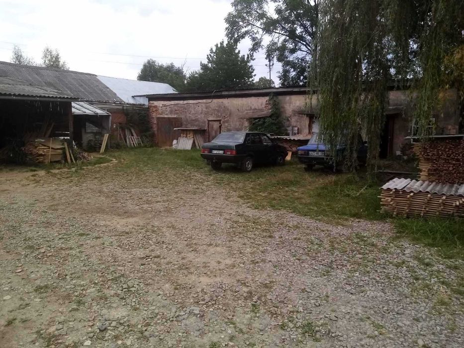 Продаж виробничих приміщень (Івано-Франківська обл, Косівський р-н.)
