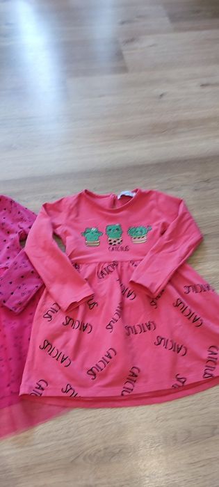 Платье  платья нарядное на девочку