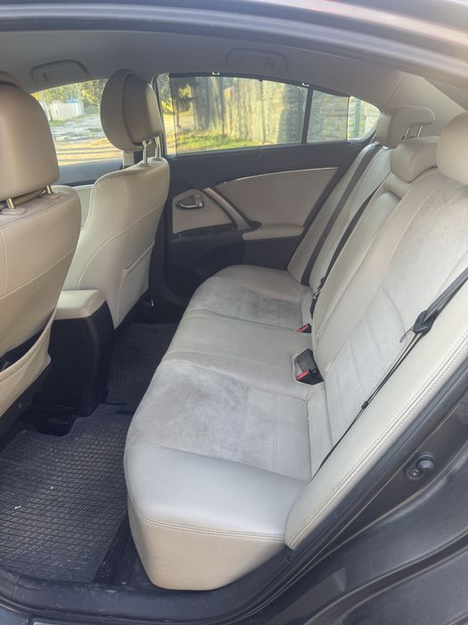 Toyota avensis III t27 2012 euro 5 1.8 benzyna