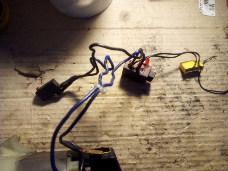 Запчастини до ланцюгових пил