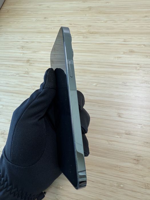 iPhone 13 Pro Max – 128GB – Black (Graphite) – Excelente estado