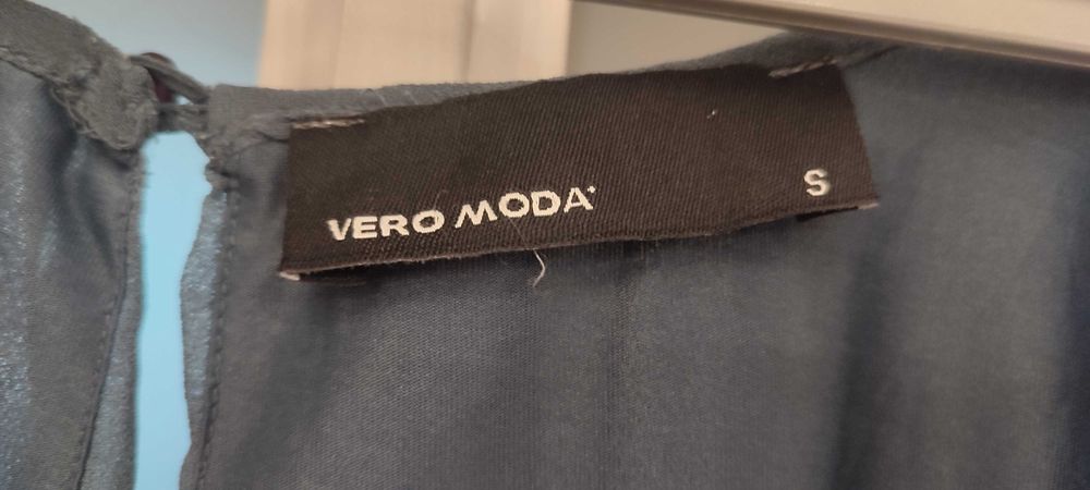 Oryginalna sukienka Vero Moda roz.S