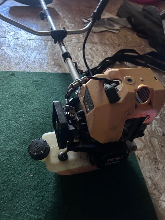 Kosa spalinowa NAC BC580V-2 – do naprawy / na części