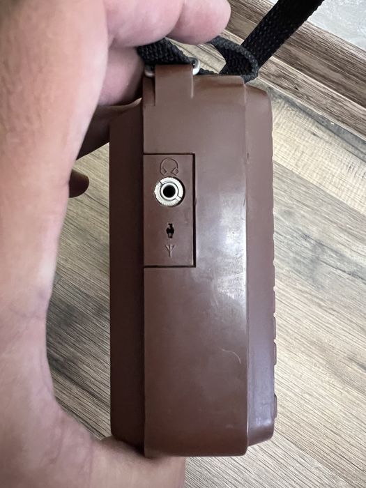 Радиоприемник Кварц-309 СССР (1985 г)