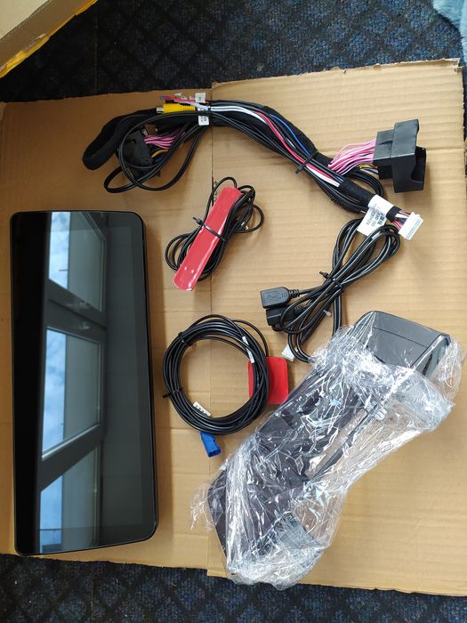 Автомобільний мультимедіа