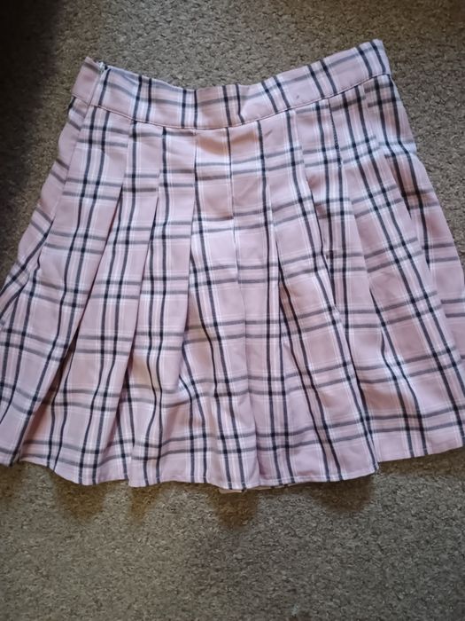 Спідниця у клітинку