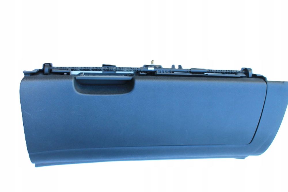 octavia ii lift schowek psażera kokpitu prawy 1z1857103 eu