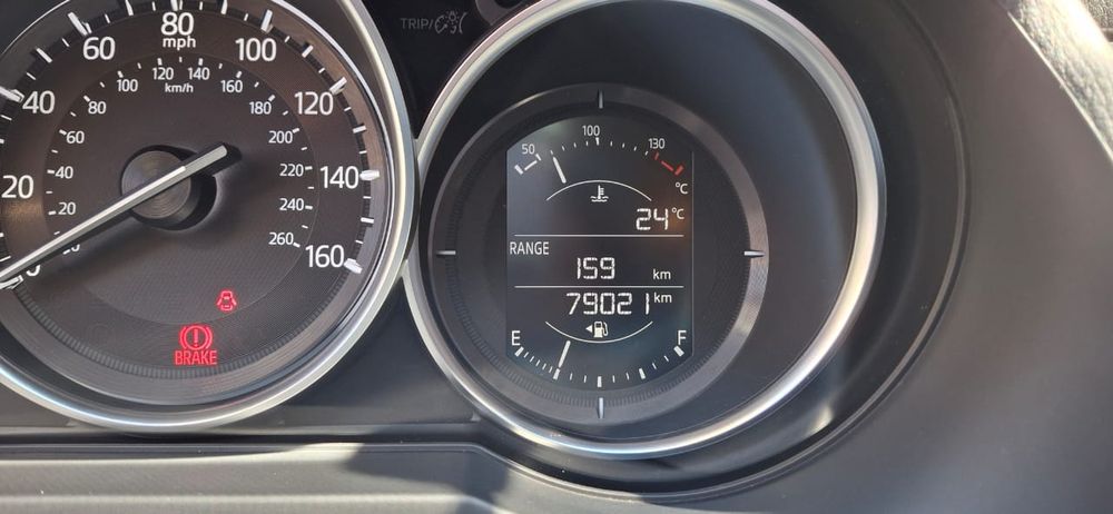 Автомобіль Mazda 6