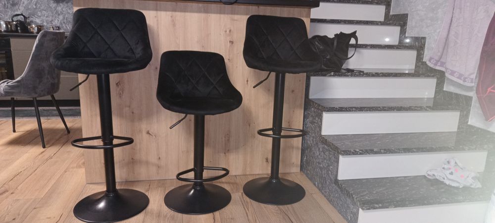 Sprzedam krzesła hokeje