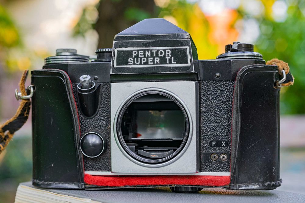 Praktica Pentor Super TL futerał m42 aparat analogowy lustrzanka