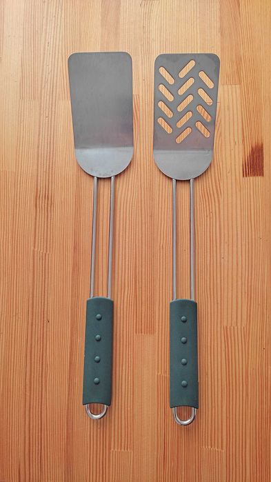 Лопатка для сковороди або гриля