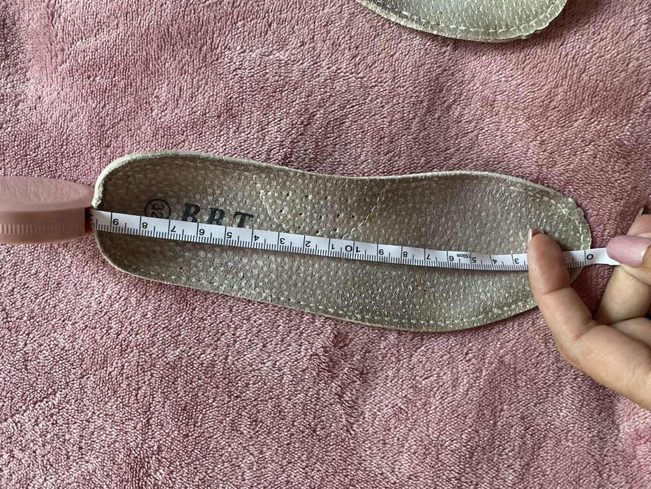 Кросівки на дівчинку 20 см