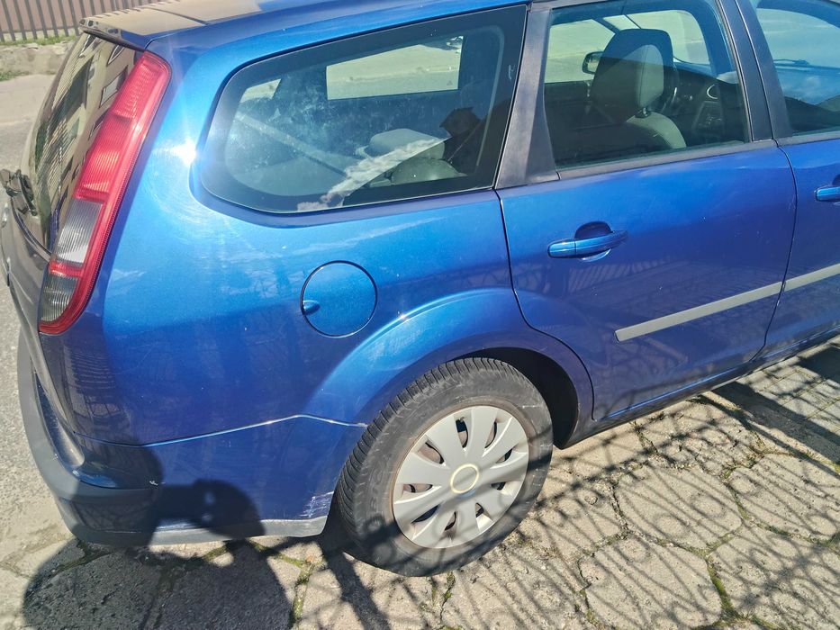 Ford Focus 1.6 benz gaz 2006 r