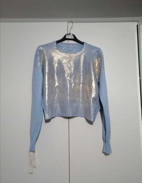 Sweter sweterek niebieski błękitny baby blue złocony xs s m
