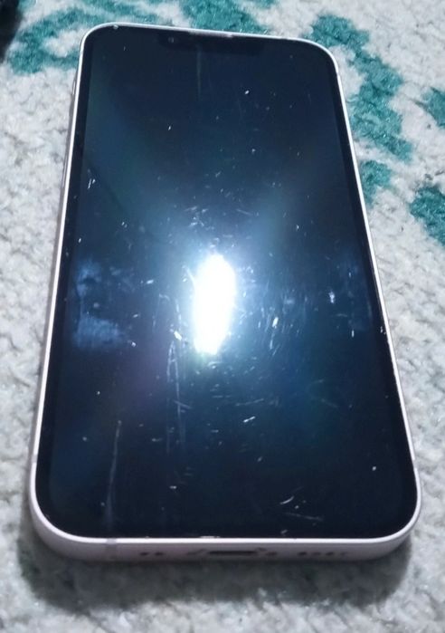 iPhone 13 mini ( erro na senha) resto  bom nóvo  preço