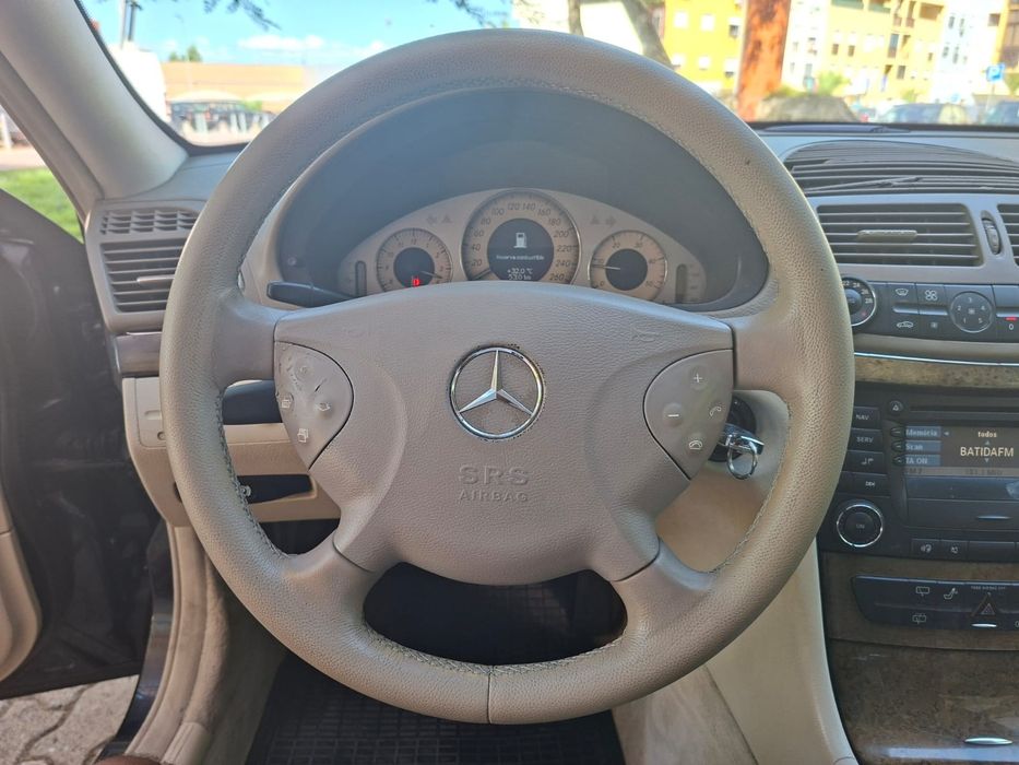 Mercedes -benz E270 avagarde CDI