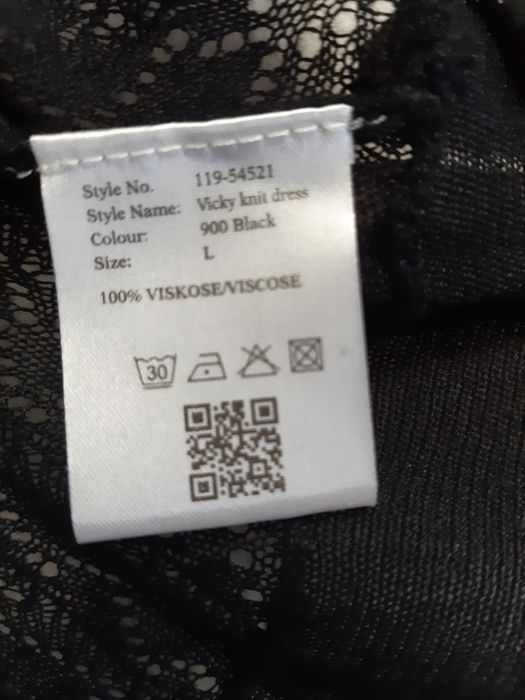 Czarna ażurowa sukienka L