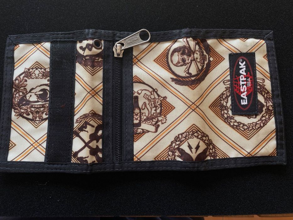 Carteira pequena Eastpak