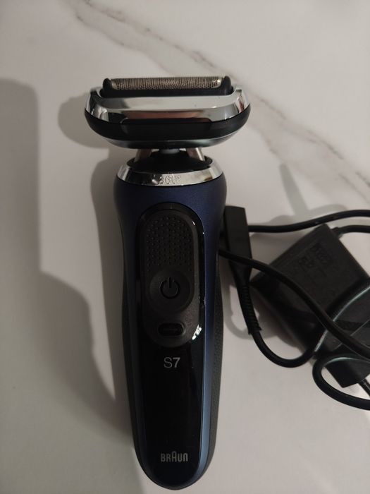 Braun Series 7 – jak nowa, użyta kilka razy.