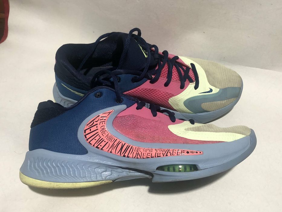 Кросівки Nike Zoom Розмір 42