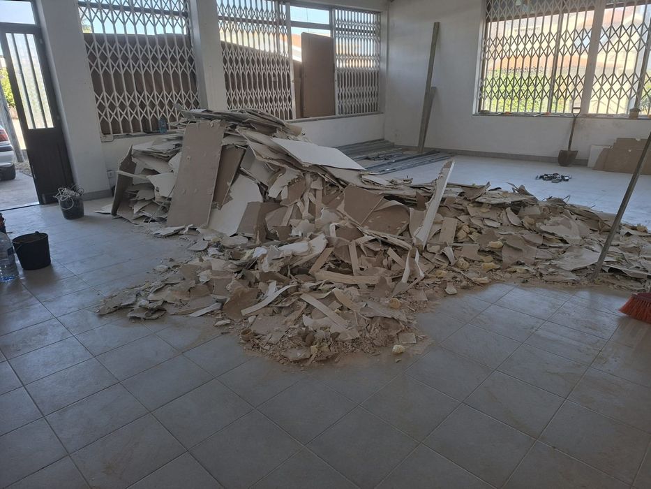 Remoção de entulhos