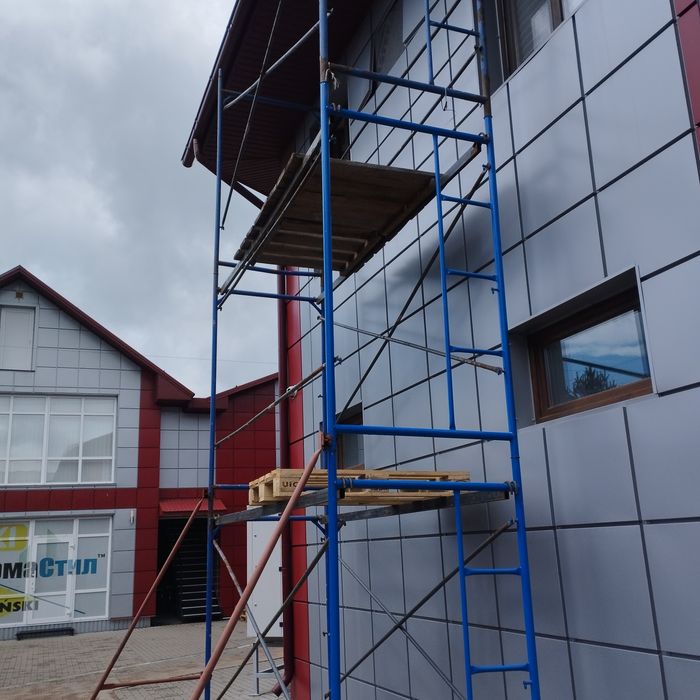 Ліса будівельні є доставка